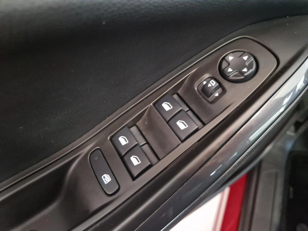 Opel Grandland – foto 12