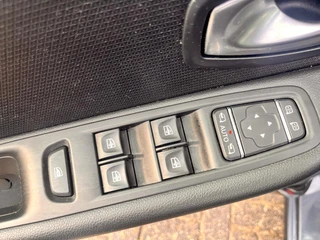 Renault Clio – thumbnail 11