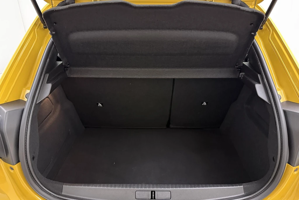 Peugeot 208 – foto 10