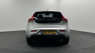 Volvo V40 – thumbnail 4