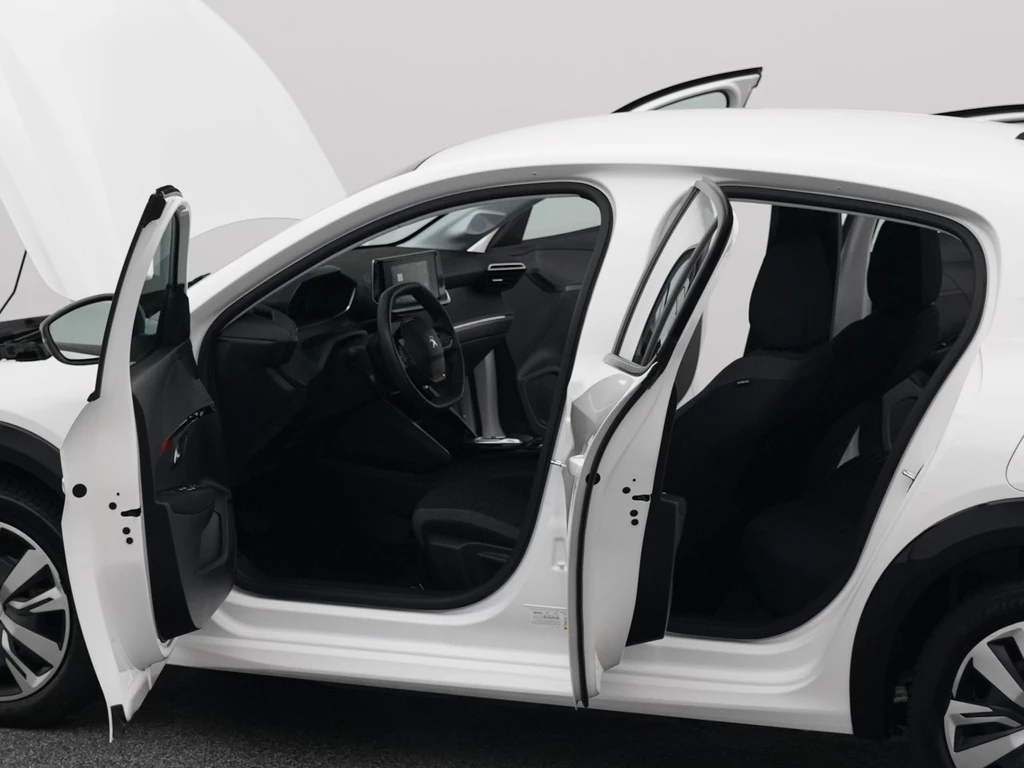 Peugeot e-208 – foto 36