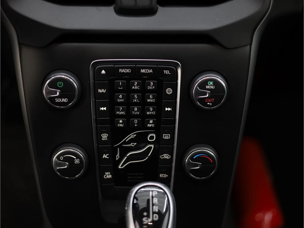 Volvo V40 – foto 28