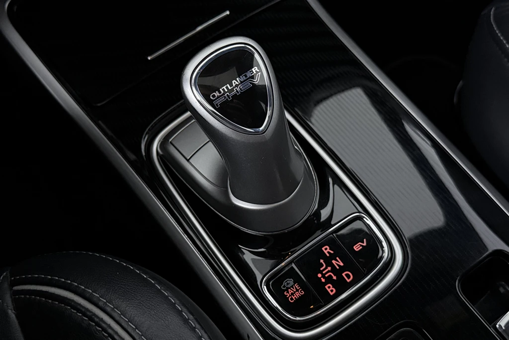 Mitsubishi Outlander – foto 14