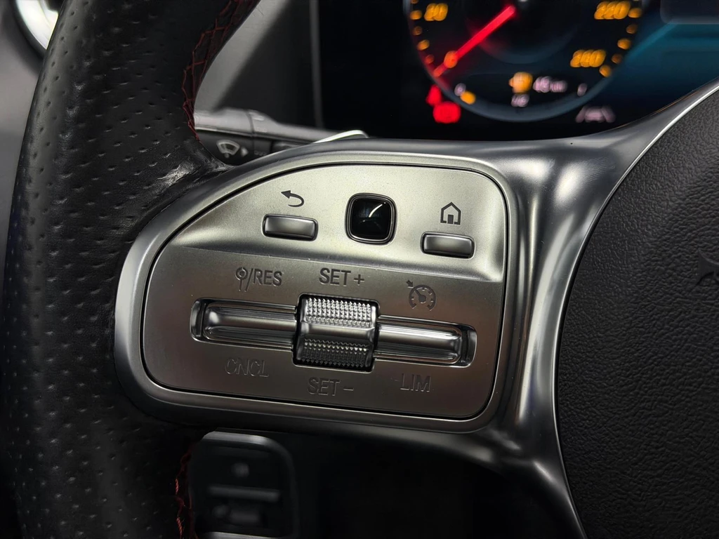 Mercedes-Benz GLA – foto 16