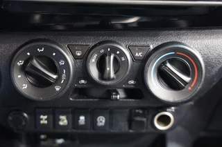 Toyota Hilux – thumbnail 19
