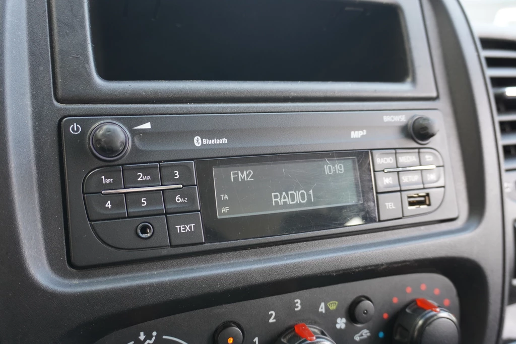 Opel Vivaro – foto 12