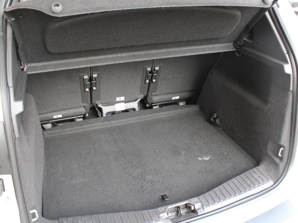 Ford C-MAX – foto 18