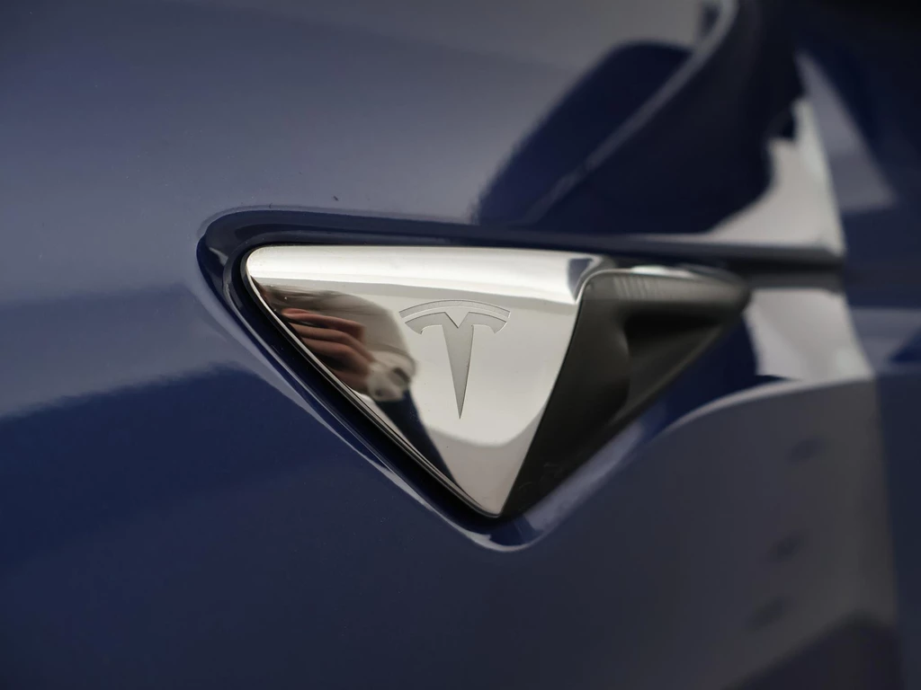 Tesla Model X – foto 84