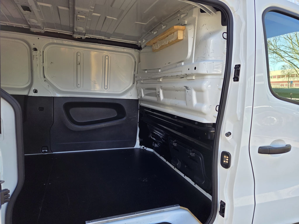 Renault Trafic – foto 23