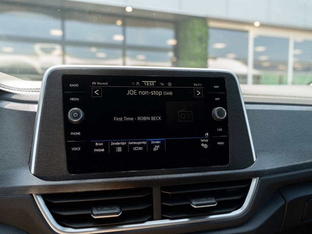 Volkswagen T-Roc – foto 23