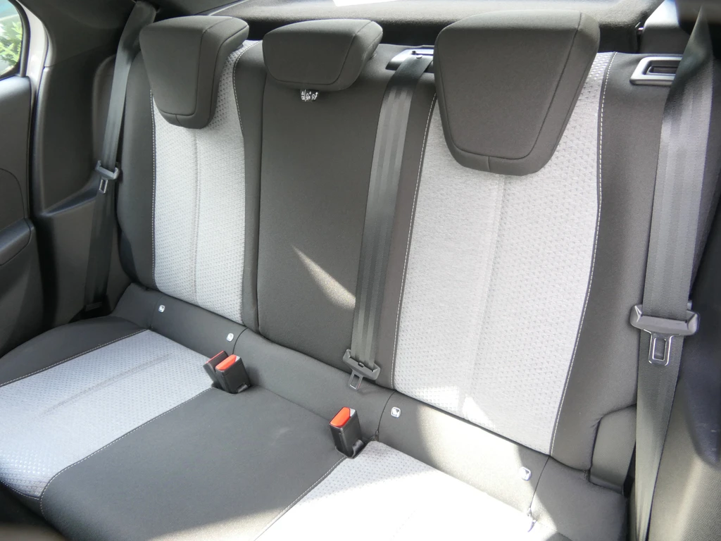 Opel Corsa-e – foto 14