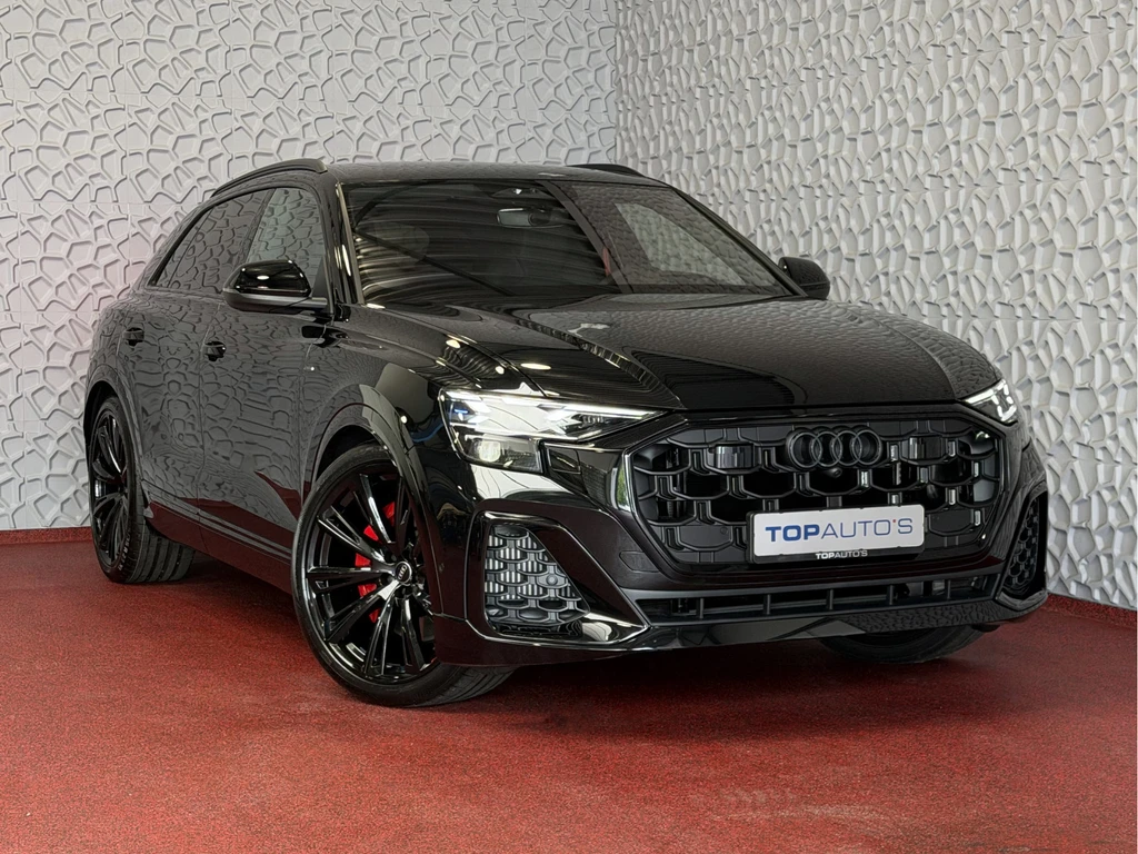 Audi Q8 – foto 12