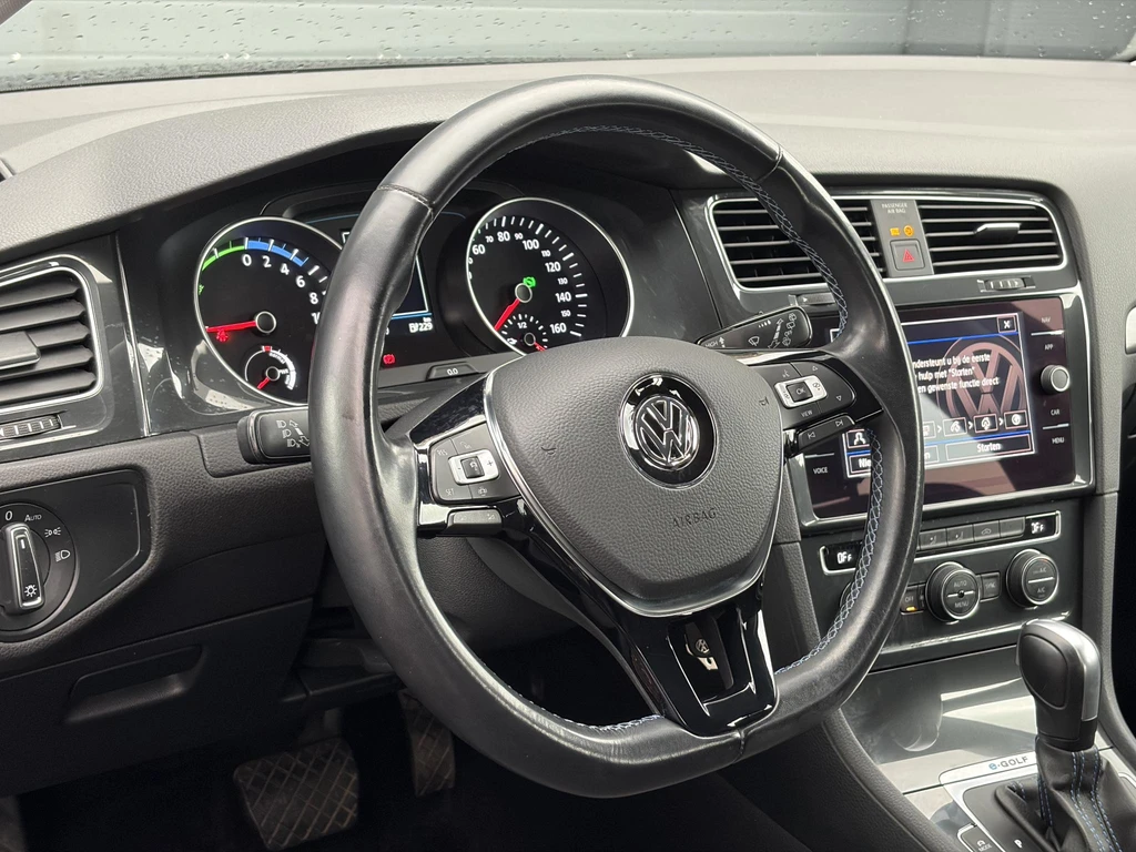 Volkswagen e-Golf – foto 8