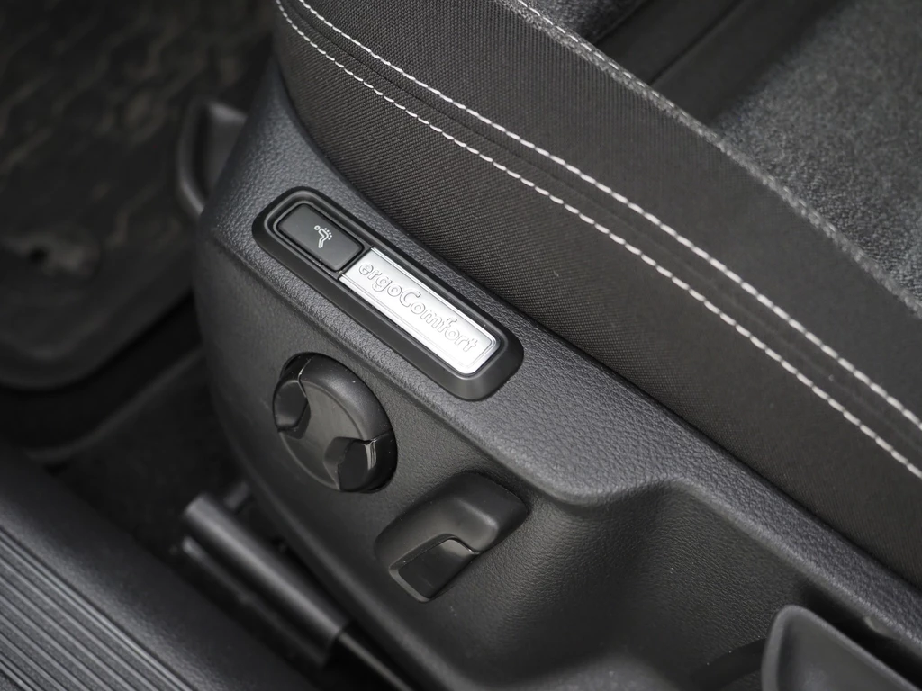 Volkswagen Passat – foto 19