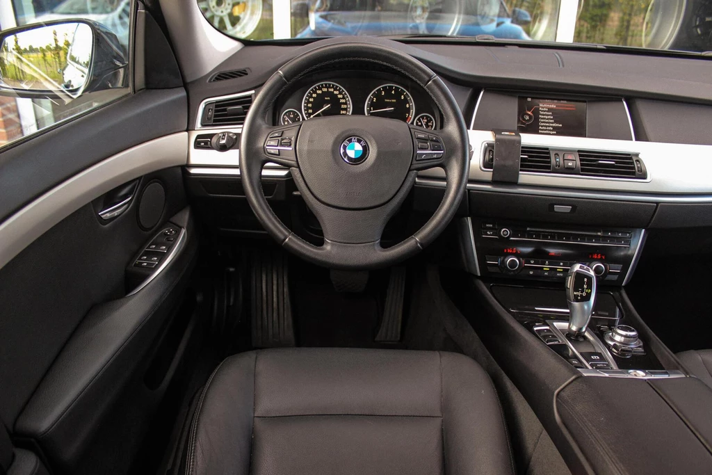 BMW 5 Serie – foto 16