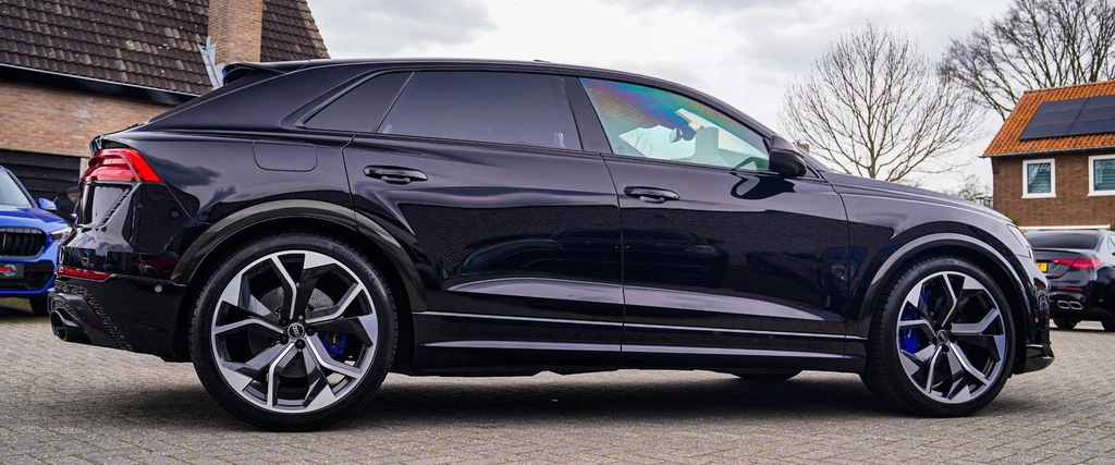 Audi RSQ8 – foto 10
