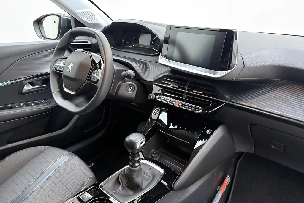 Peugeot 208 – foto 14