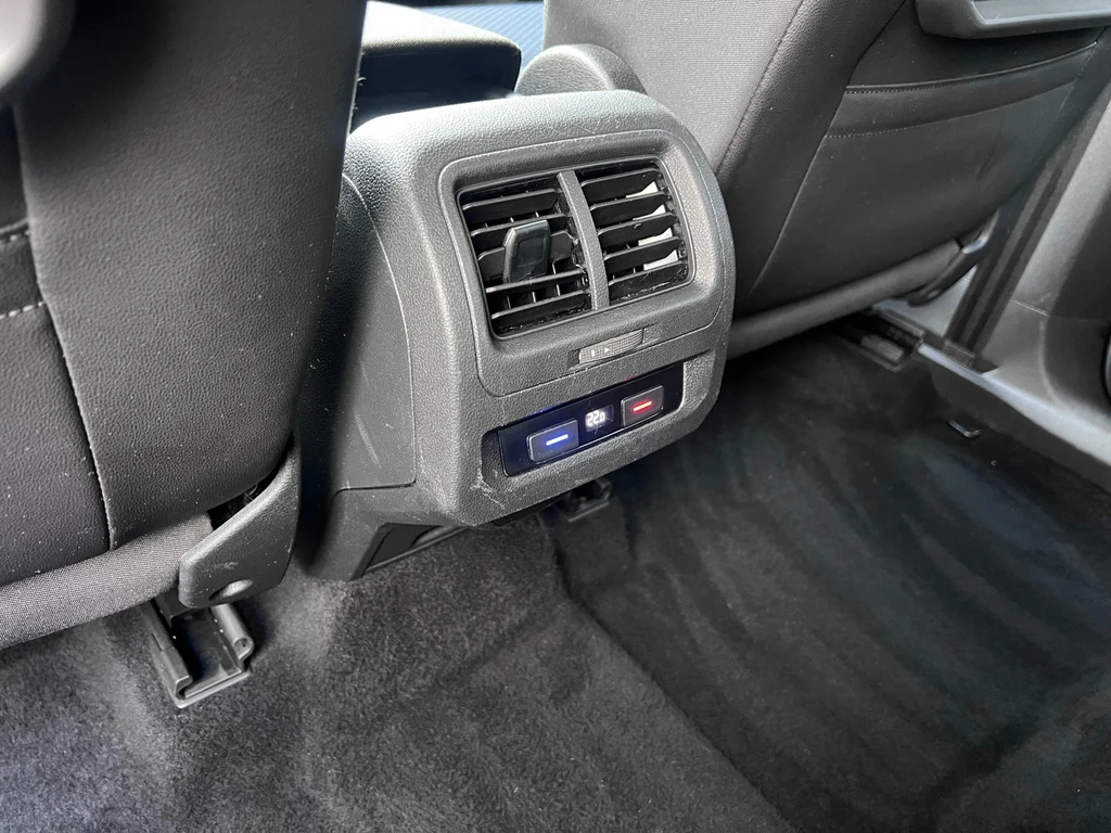 Volkswagen Touran – foto 12