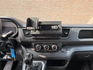Renault Trafic – thumbnail 23