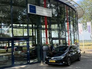 Toyota Auris – thumbnail 2