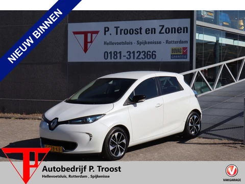 Renault ZOE Q90 Intens Huuraccu/Navigatie/Cruise control/Keyless/Licht metaal/Climate control/Cruise control/Parkeersenor achter