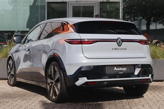 Renault Megane E-Tech – thumbnail 4