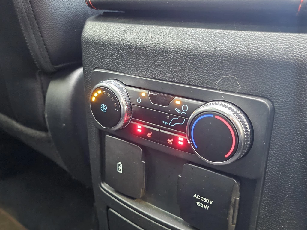 Ford Explorer – foto 28