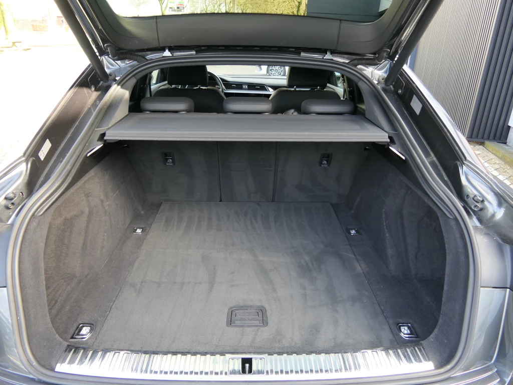 Audi e-tron – foto 23