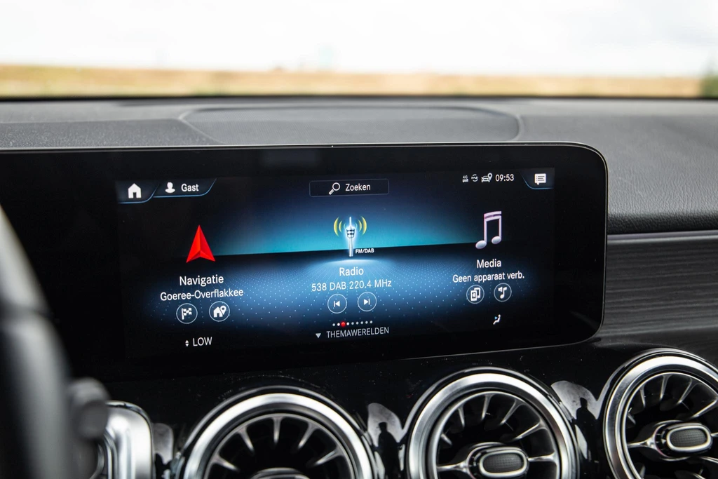 Mercedes-Benz EQB – foto 32