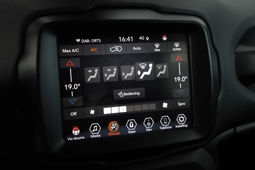 Jeep Renegade – foto 12