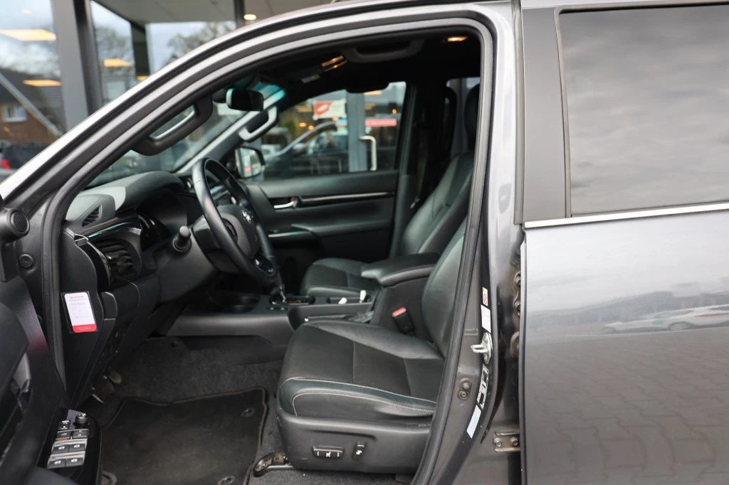 Toyota Hilux – foto 25