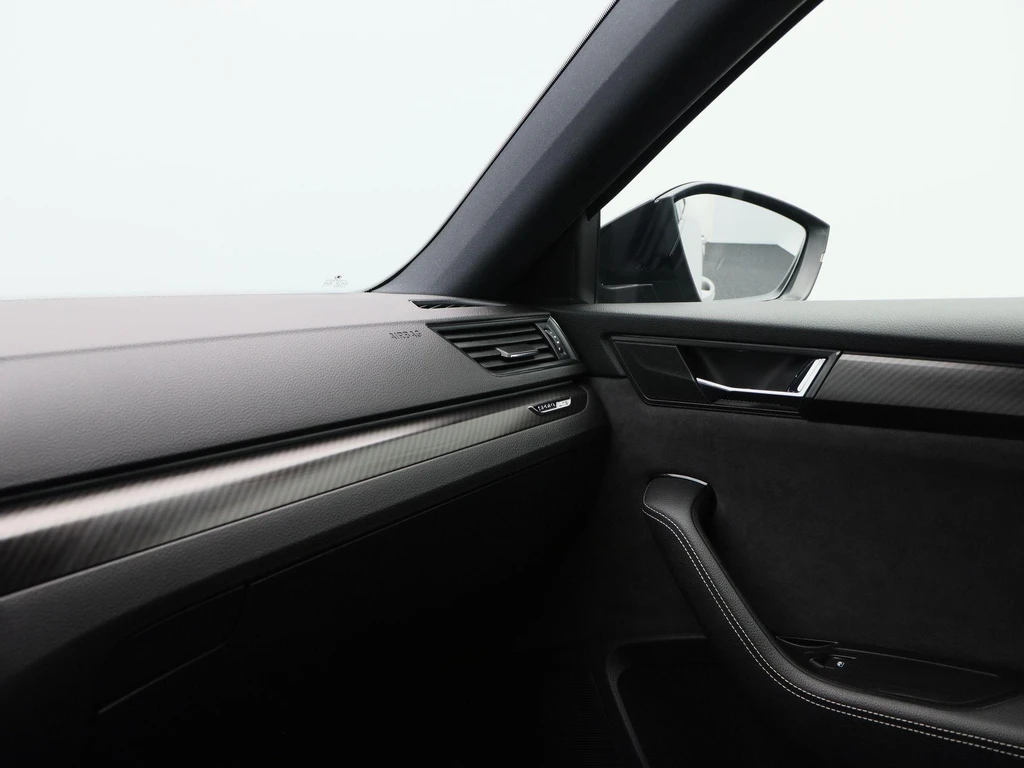 Škoda Superb – foto 35