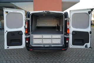 Nissan NV300 – thumbnail 15