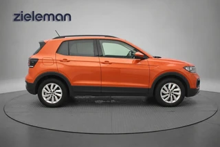 Volkswagen T-Cross – thumbnail 8