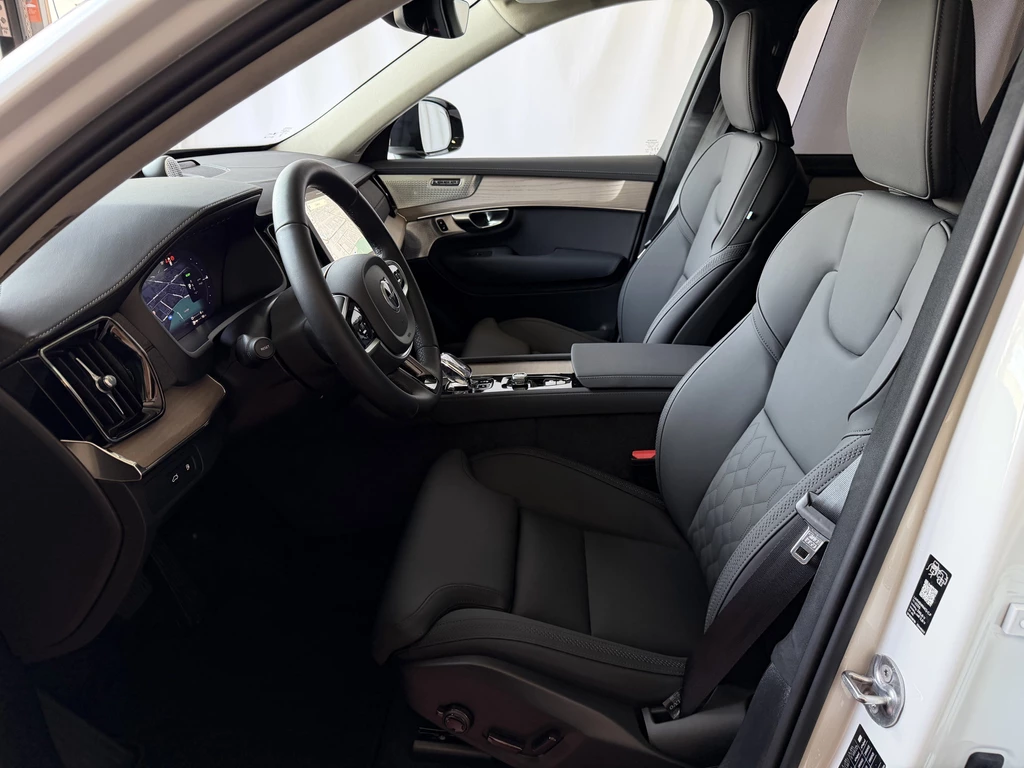 Volvo XC90 – foto 30