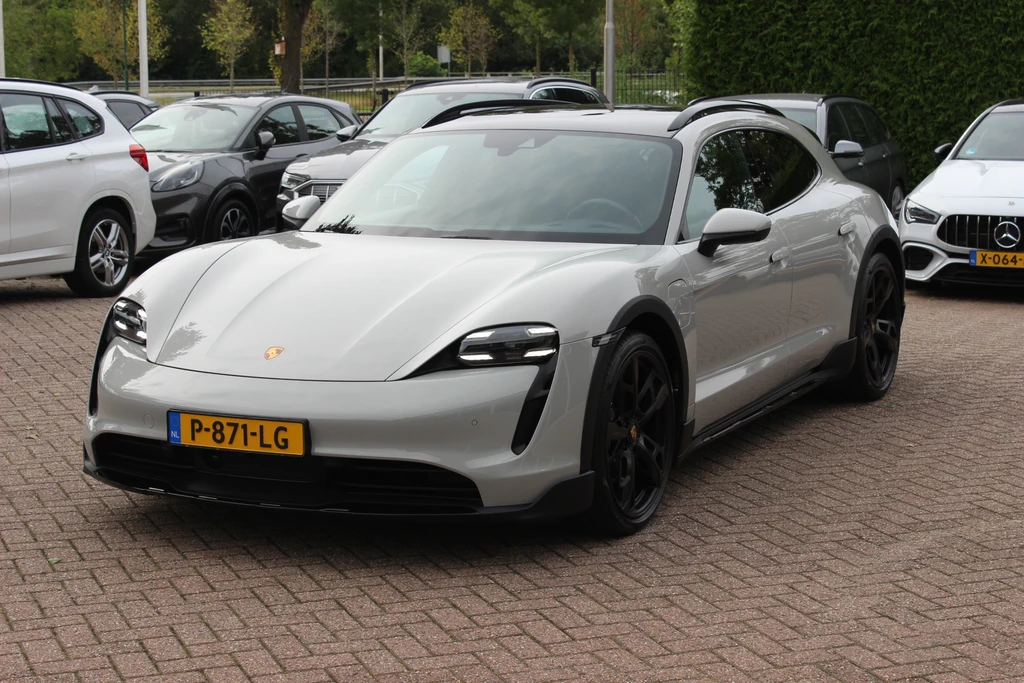Porsche Taycan – foto 1