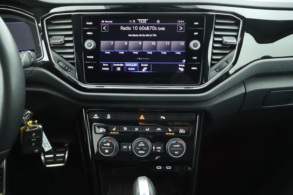 Volkswagen T-Roc – foto 16