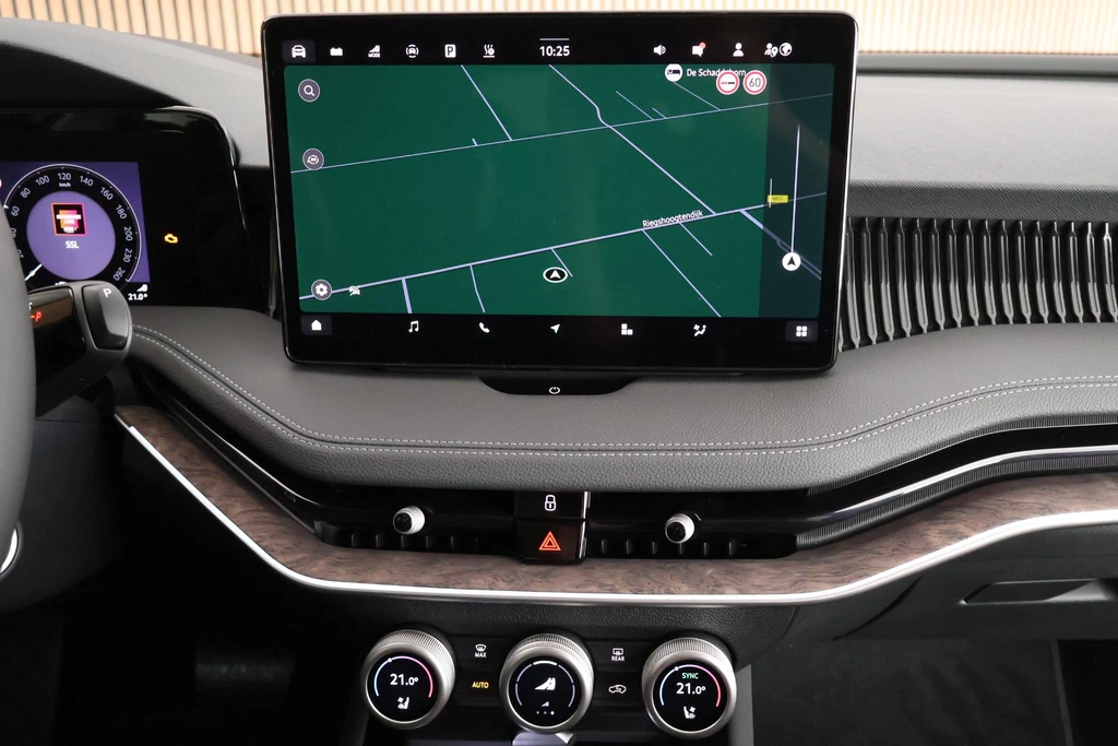 Škoda Superb – foto 16