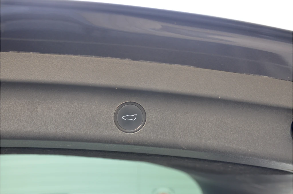 Tesla Model Y – foto 33