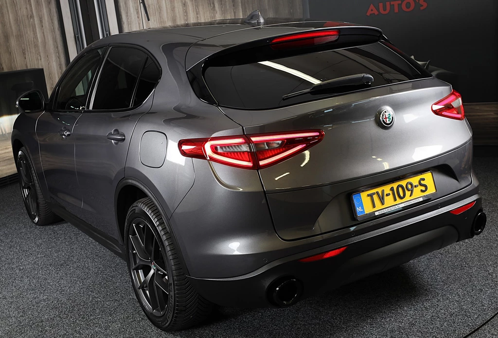 Alfa Romeo Stelvio – foto 7