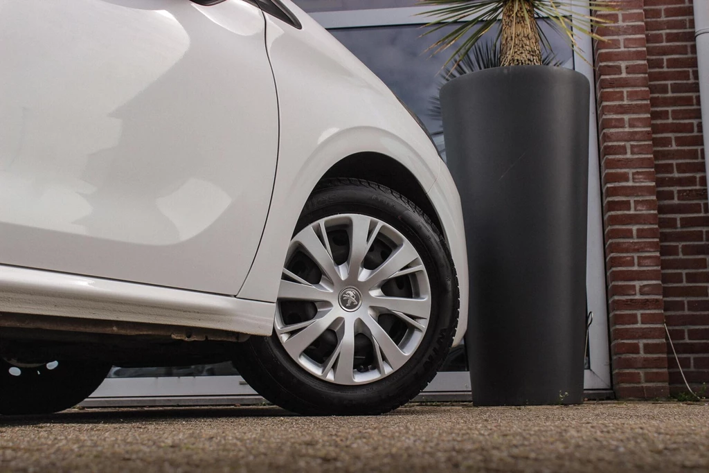 Peugeot 208 – foto 40