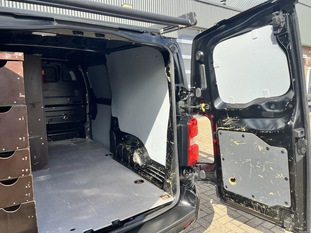Opel Vivaro – foto 22