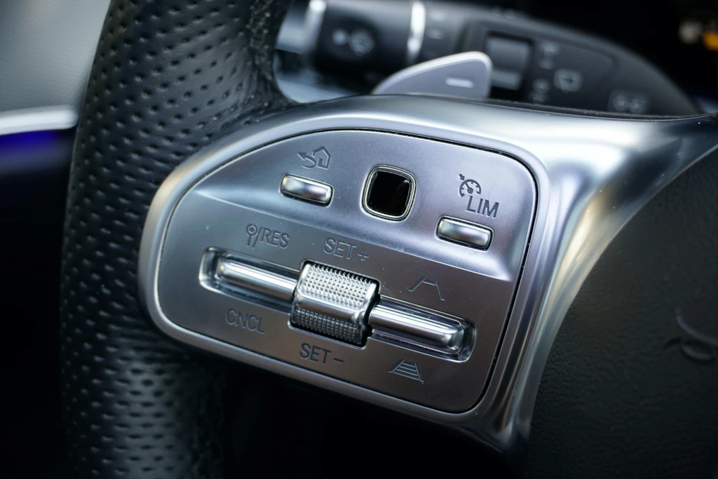 Mercedes-Benz E-Klasse – foto 29