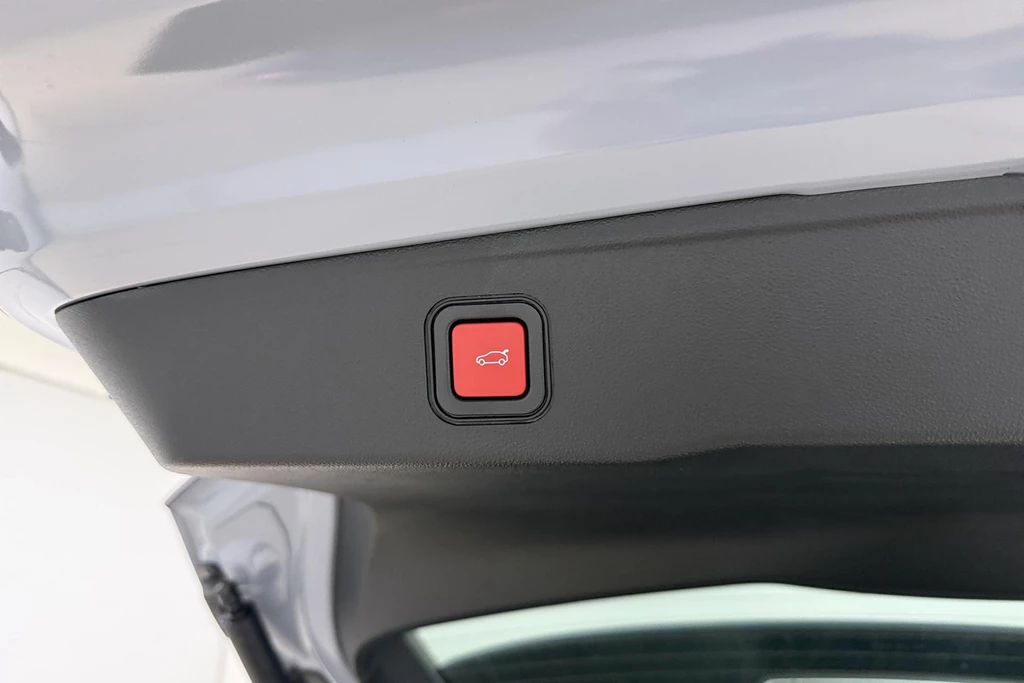 Jeep Avenger – foto 13