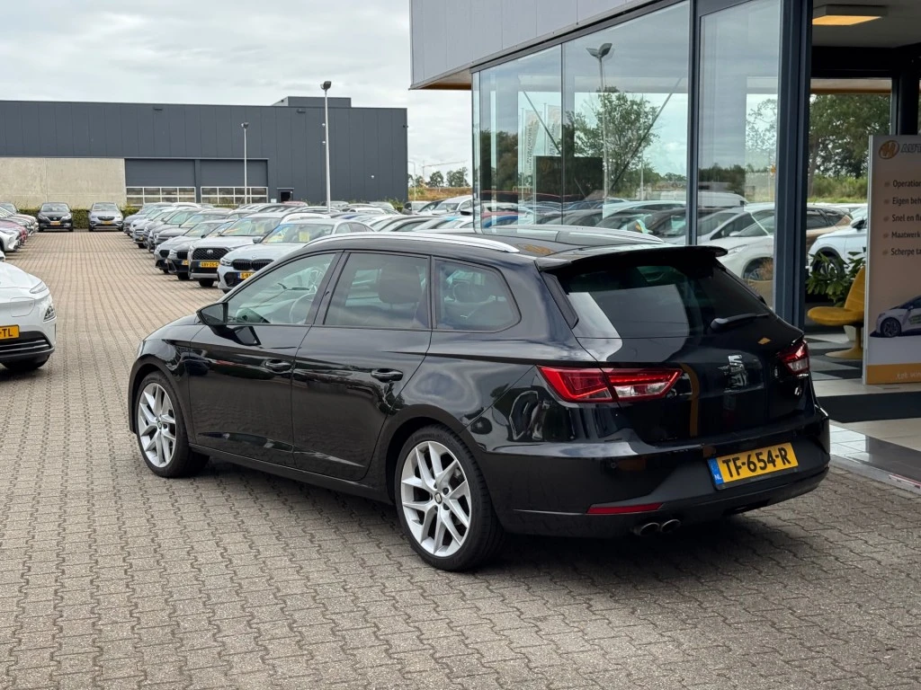 SEAT Leon – foto 3