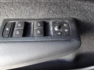 Volvo XC40 – thumbnail 27