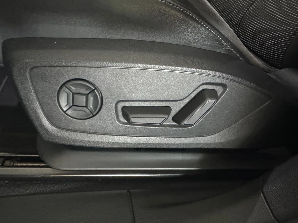 Audi Q3 – foto 33