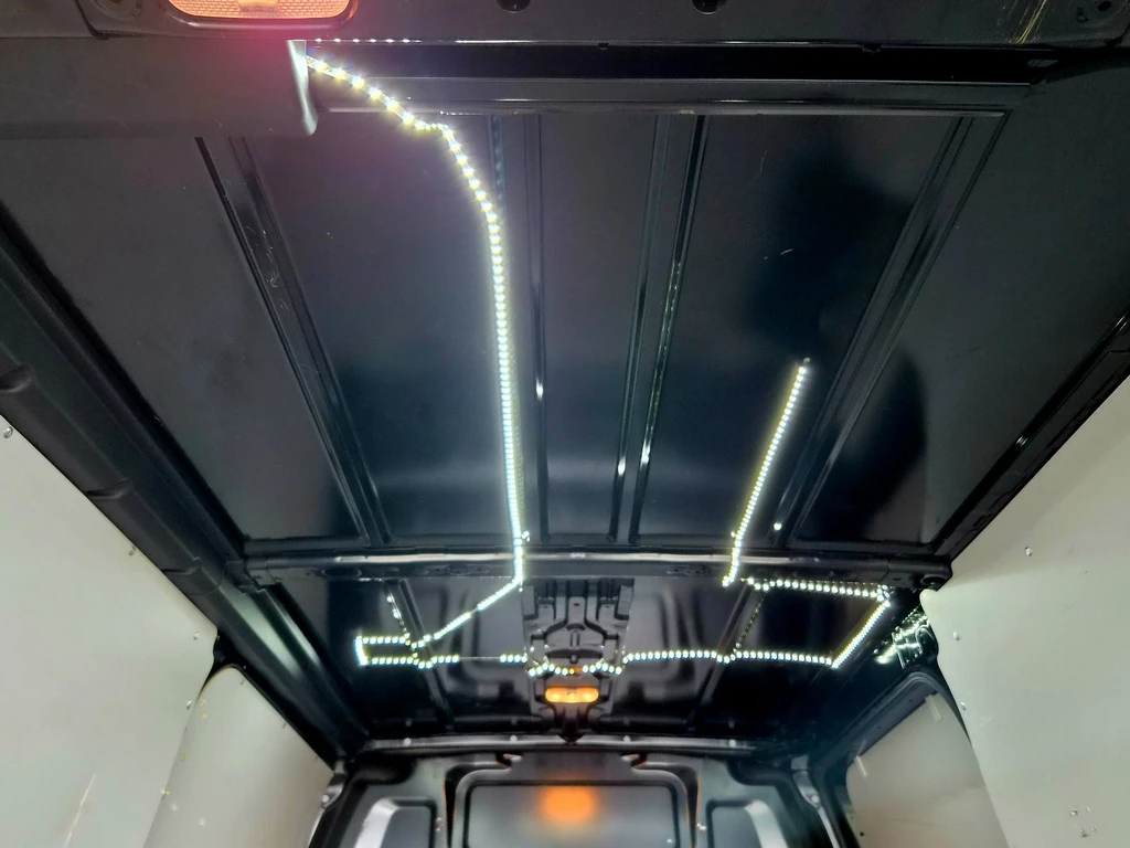 Opel Vivaro – foto 18