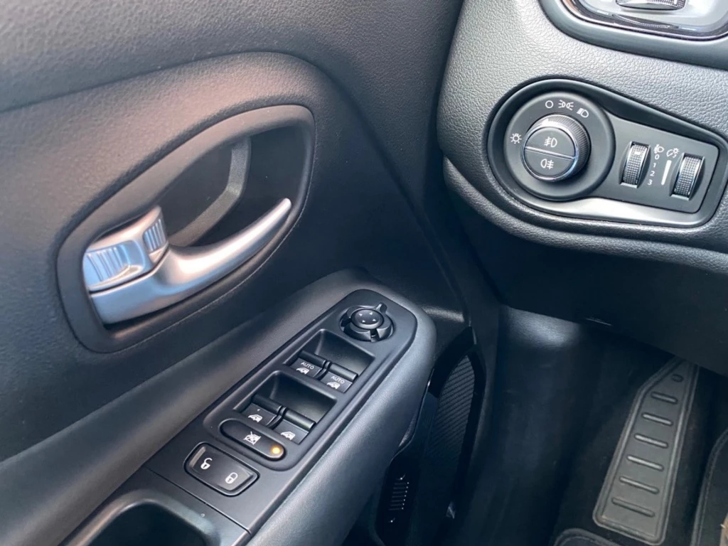 Jeep Renegade – foto 22