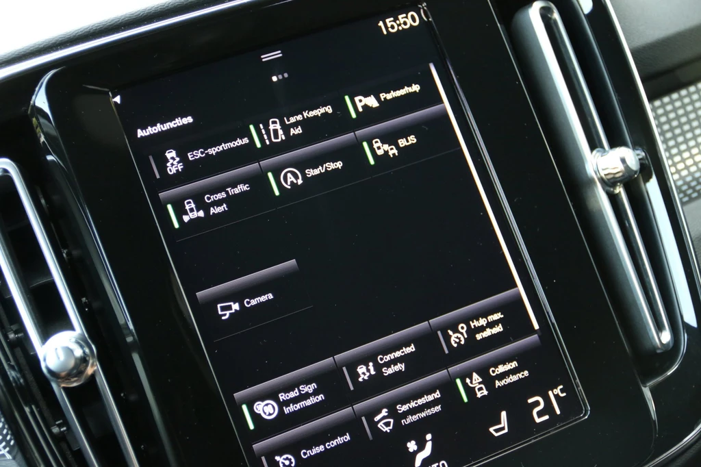 Volvo XC40 – foto 17